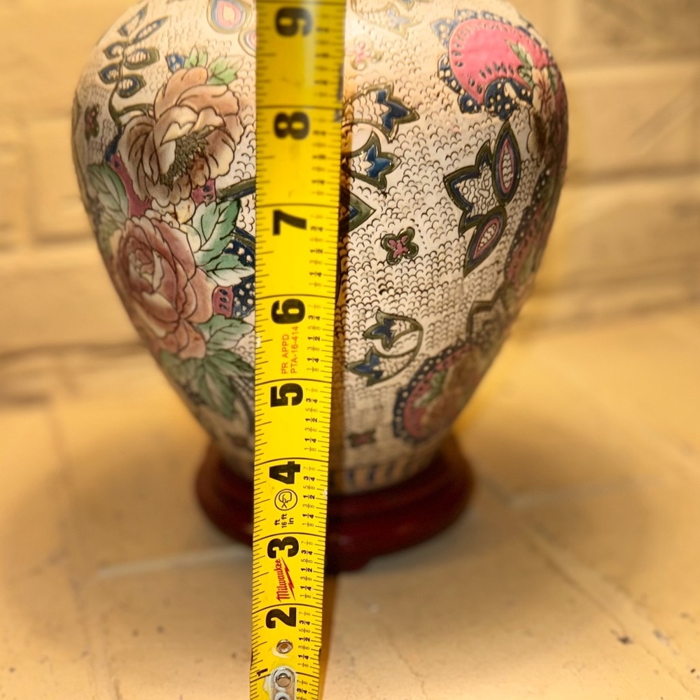 Chinese Ginger Jar choiserie Peony Ginger Lamp Rare Collectible